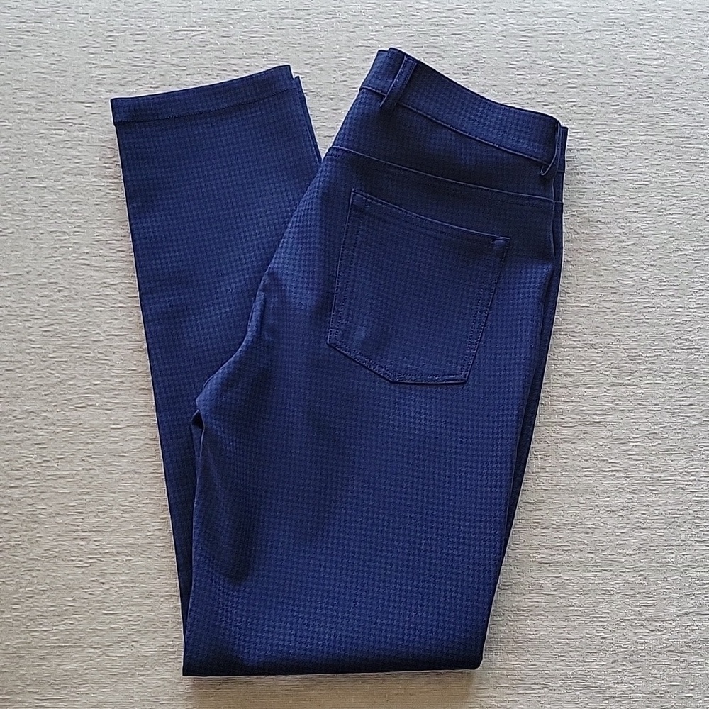 GOLFINO golf pants in blue herringbone pattern.  Size 10